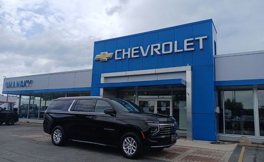 2025 Chevrolet Suburban LT