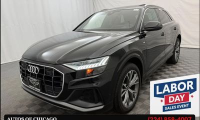 2022 Audi Q8 S Line Quattro