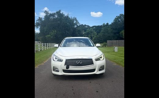 2017 Infiniti Q50 Premium