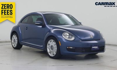 2016 Volkswagen Beetle 1 8T SE