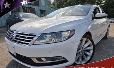 2013 Volkswagen Passat Highline V6 4Motion