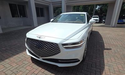 2022 Genesis G90 Ultimate