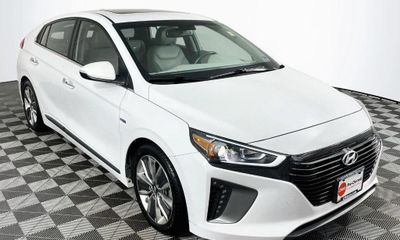 2017 Hyundai Ioniq SEL