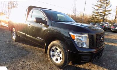 2017 Nissan Titan S