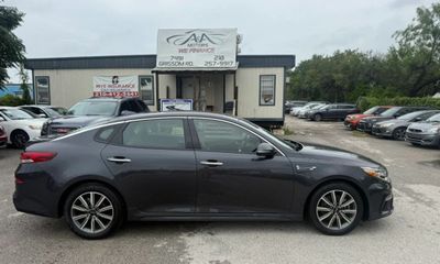2019 Kia Optima EX