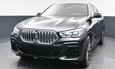 2022 BMW X6 xDrive40i