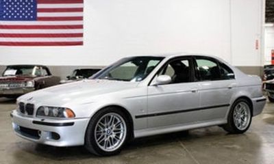 2003 BMW M5