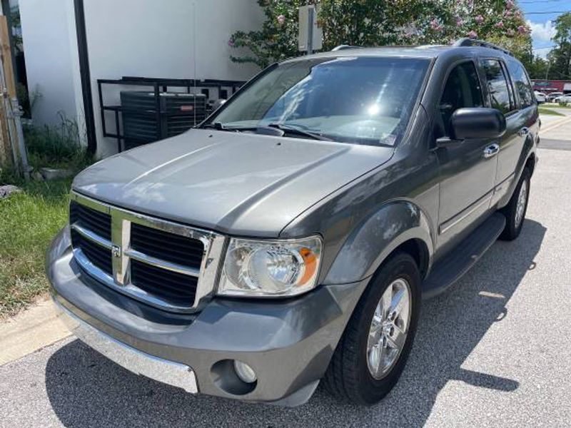 2007 Dodge Durango — a typically priced live listing