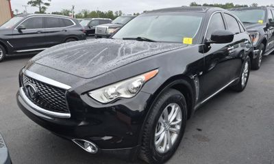 2017 Infiniti QX70 Base