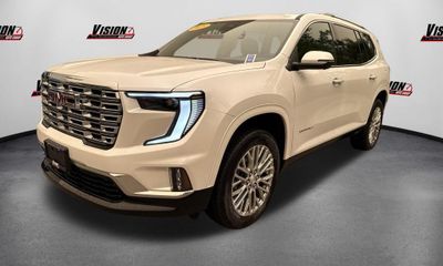 2025 GMC Acadia Denali