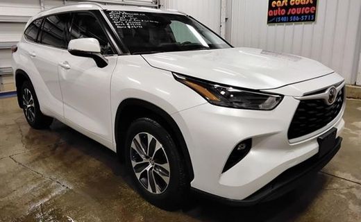 2022 Toyota Highlander XLE