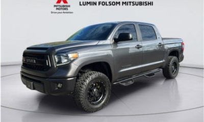 2018 Toyota Tundra SR5