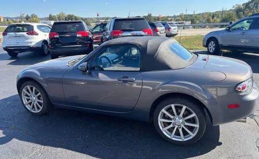 2006 Mazda MX-5