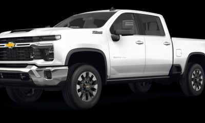 2026 Chevrolet Silverado HD Custom