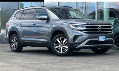 2023 Volkswagen Atlas SE