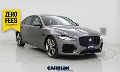 2023 Jaguar XF SE