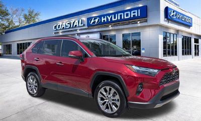 2023 Toyota RAV4 Limited