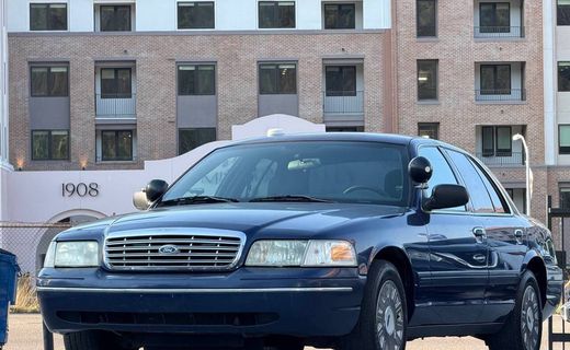 2005 Ford Crown Victoria Police Interceptor
