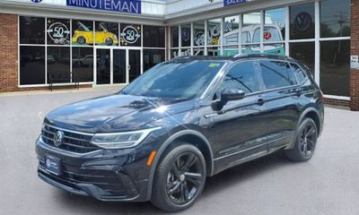2024 Volkswagen Tiguan 4Motion SE R