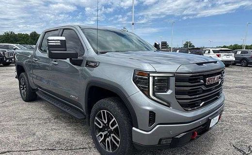 2024 GMC Sierra AT4