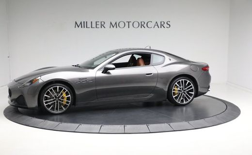 2024 Maserati Granturismo Modena