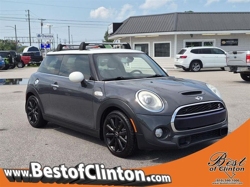 2018 Mini Hardtop — a typically priced live listing