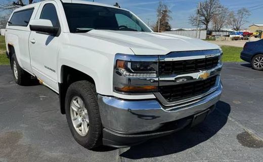 2017 Chevrolet Silverado LT