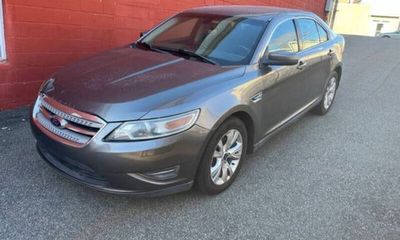 2011 Ford Taurus SEL