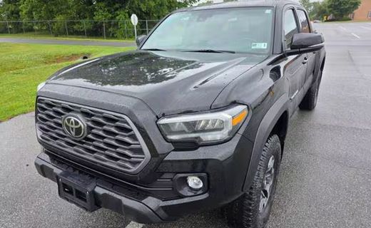 2023 Toyota Tacoma SR5