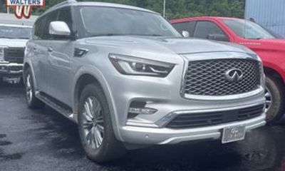 2019 Infiniti QX80 Luxe