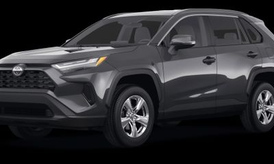 2022 Toyota RAV4 LE