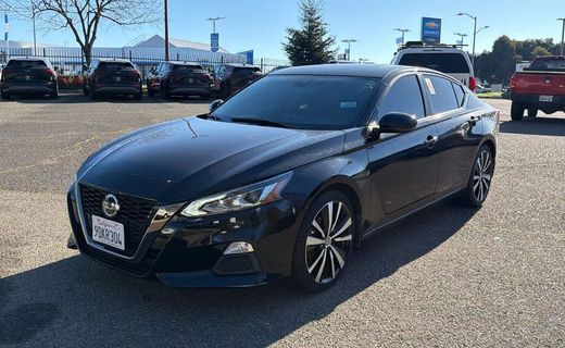 2020 Nissan Altima SR