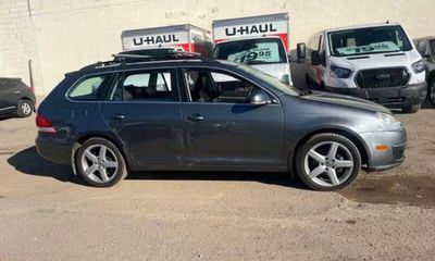 2009 Volkswagen Jetta Sportwagen 2 5 SE