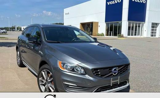 2018 Volvo V60CC Premier
