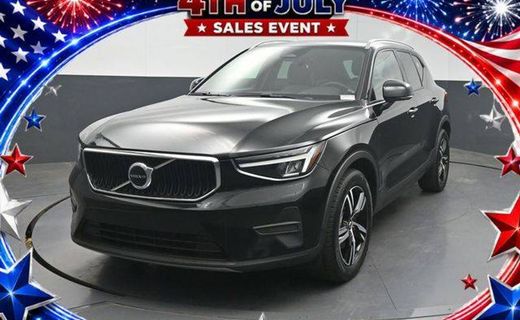 2023 Volvo XC40
