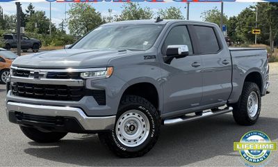 2024 Chevrolet Silverado LT