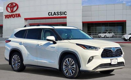 2021 Toyota Highlander Platinum