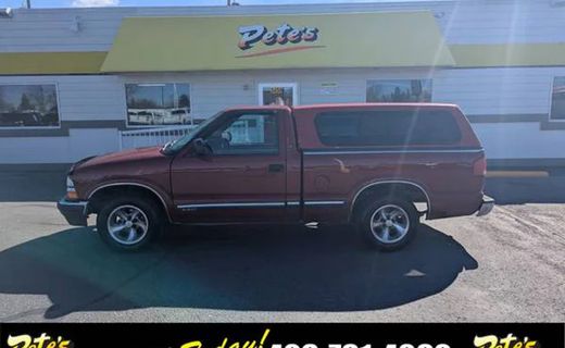 2001 Chevrolet S-10 Pickup