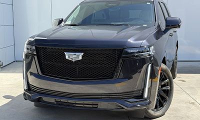 2024 Cadillac Escalade Sport Platinum