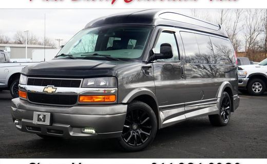 2021 Chevrolet Express LS