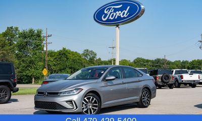 2025 Volkswagen Jetta SE