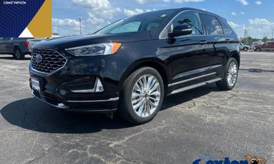 2024 Ford Edge Titanium