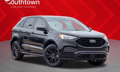 2022 Ford Edge SE