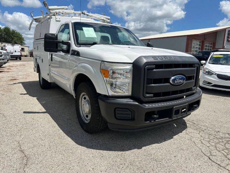 Representative 2013 Ford F-350 photo