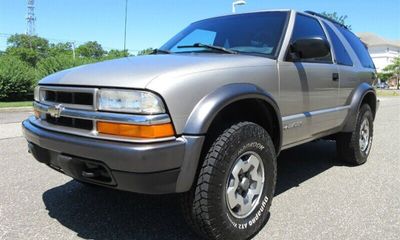 2000 Chevrolet Blazer 2 Door LS