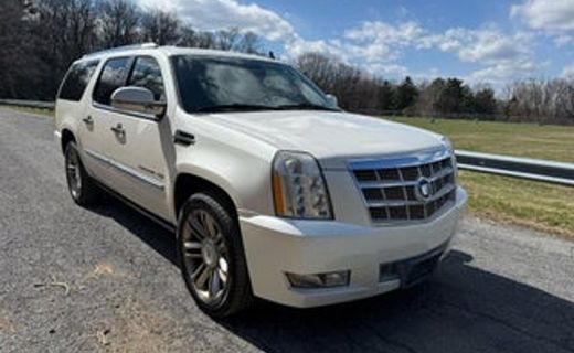 2013 Cadillac Escalade ESV Luxury