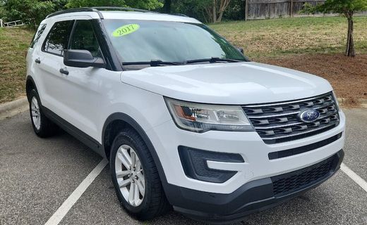 2017 Ford Explorer Base