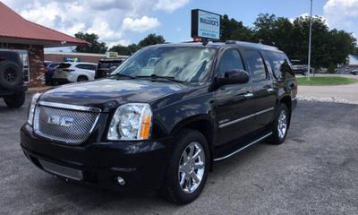 2010 GMC Yukon XL Denali