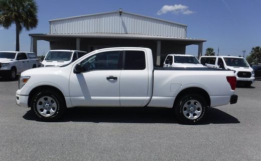 2022 Nissan Titan S