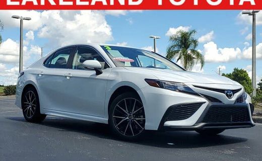 2023 Toyota Camry SE